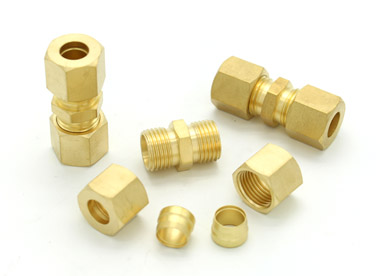 Brass compression fitting